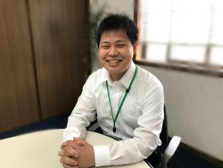 先輩社員の声伊藤_1